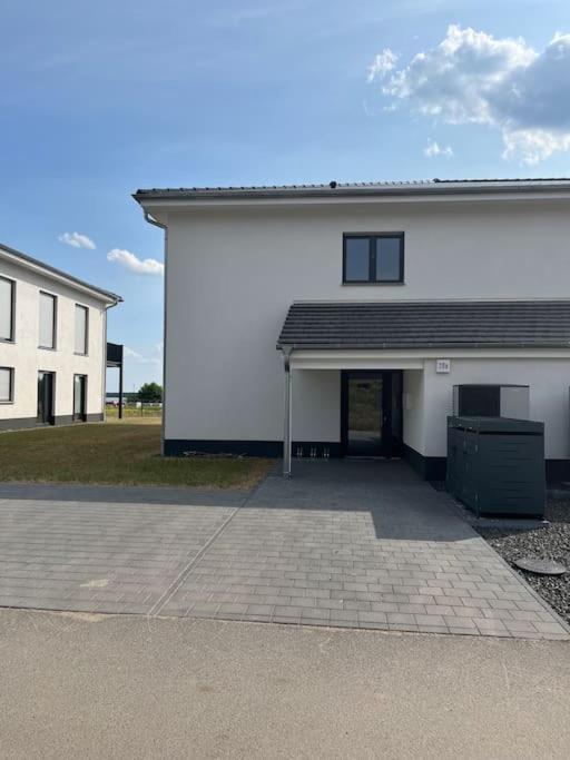 Ferienwohnung Am Goitzschesee Pouch Bagian luar foto